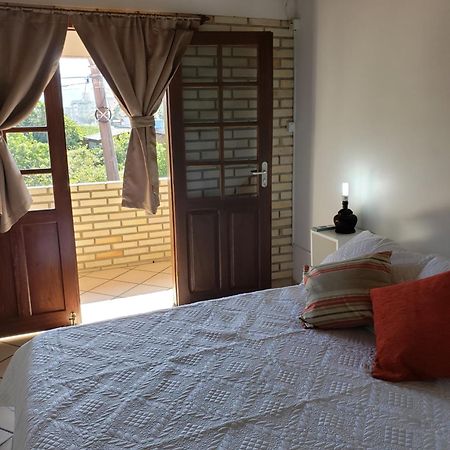 Residencial Costumes Brasileiras Hotel Bombinhas Phòng bức ảnh