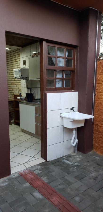 Residencial Costumes Brasileiras Hotel Bombinhas Ngoại thất bức ảnh